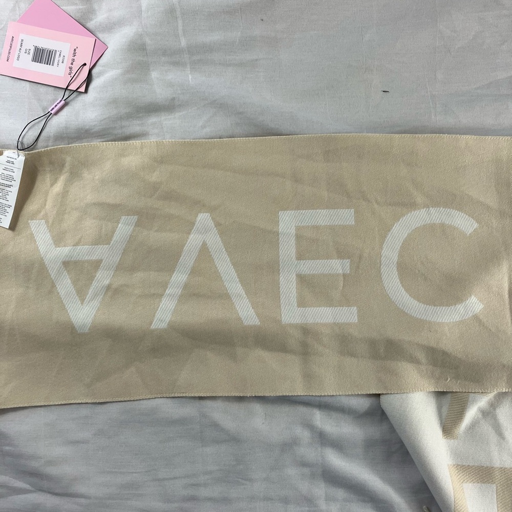 Avec Les Filles Camel Ivory Alf Logo Scarf - Picture 4 of 4